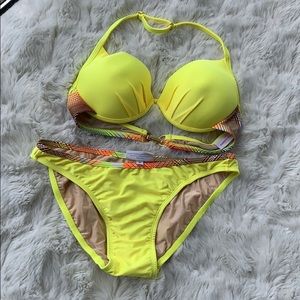 Kandice Pelletier- pageant swimsuit- yellow NWOT